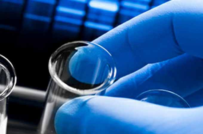 Platelet concentrate prepared from a small blood sample in the office for PRF and PRP therapy